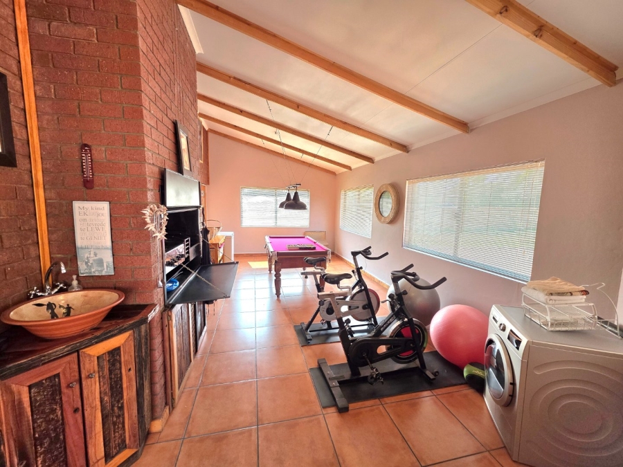 4 Bedroom Property for Sale in La Provance Free State